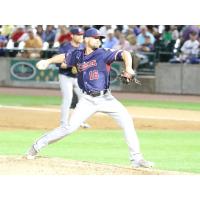 Somerset Patriots pitcher Logan Kensing