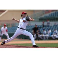 Florida Fire Frogs pitcher Ian Anderson about to deliver