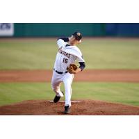 Charleston RiverDogs pitcher Janson Junk