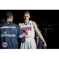 Henry Ellenson with the Grand Rapids Drive