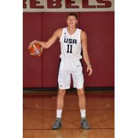 Henry Ellenson with Team USA